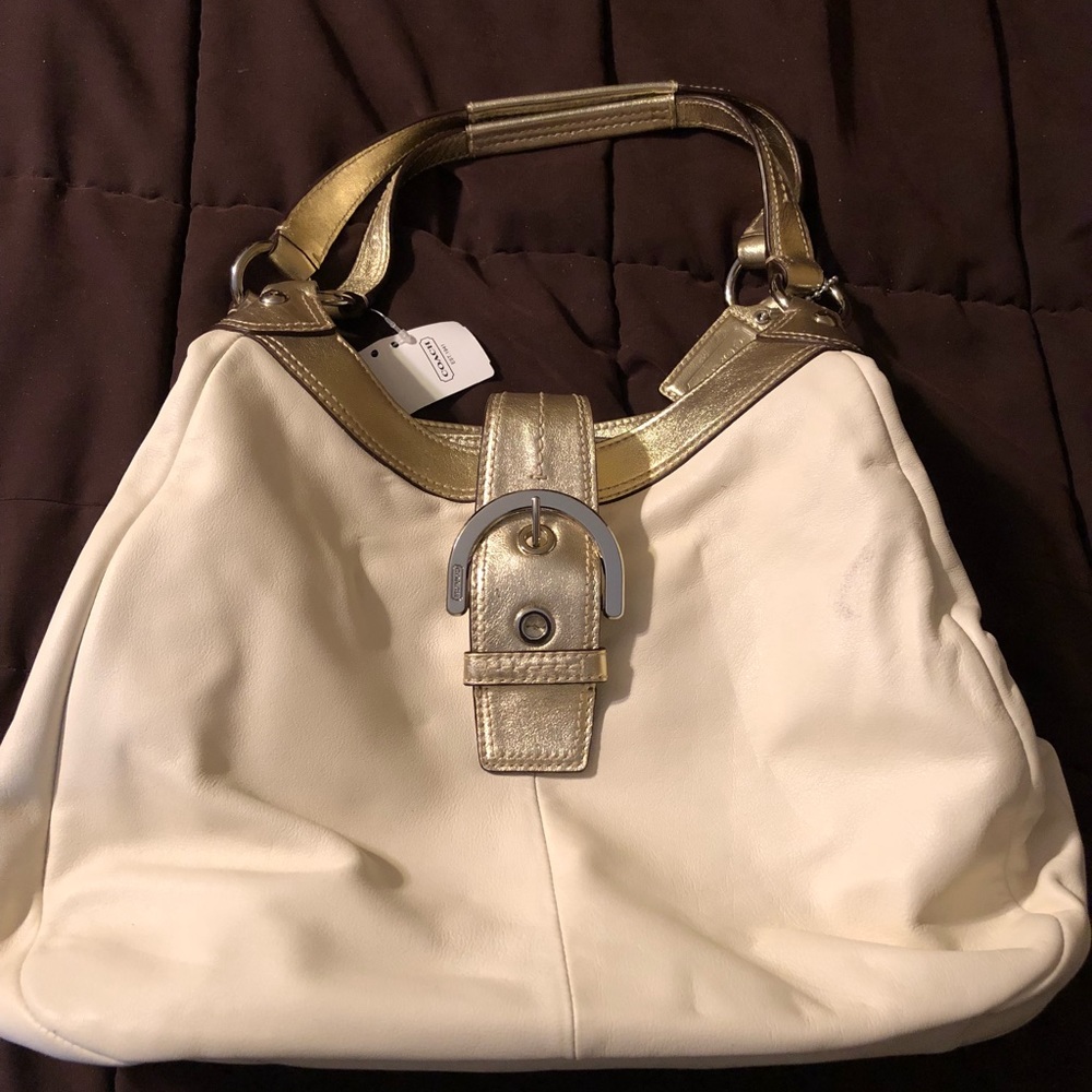 Authentic Coach Leather Shoulder Hobo